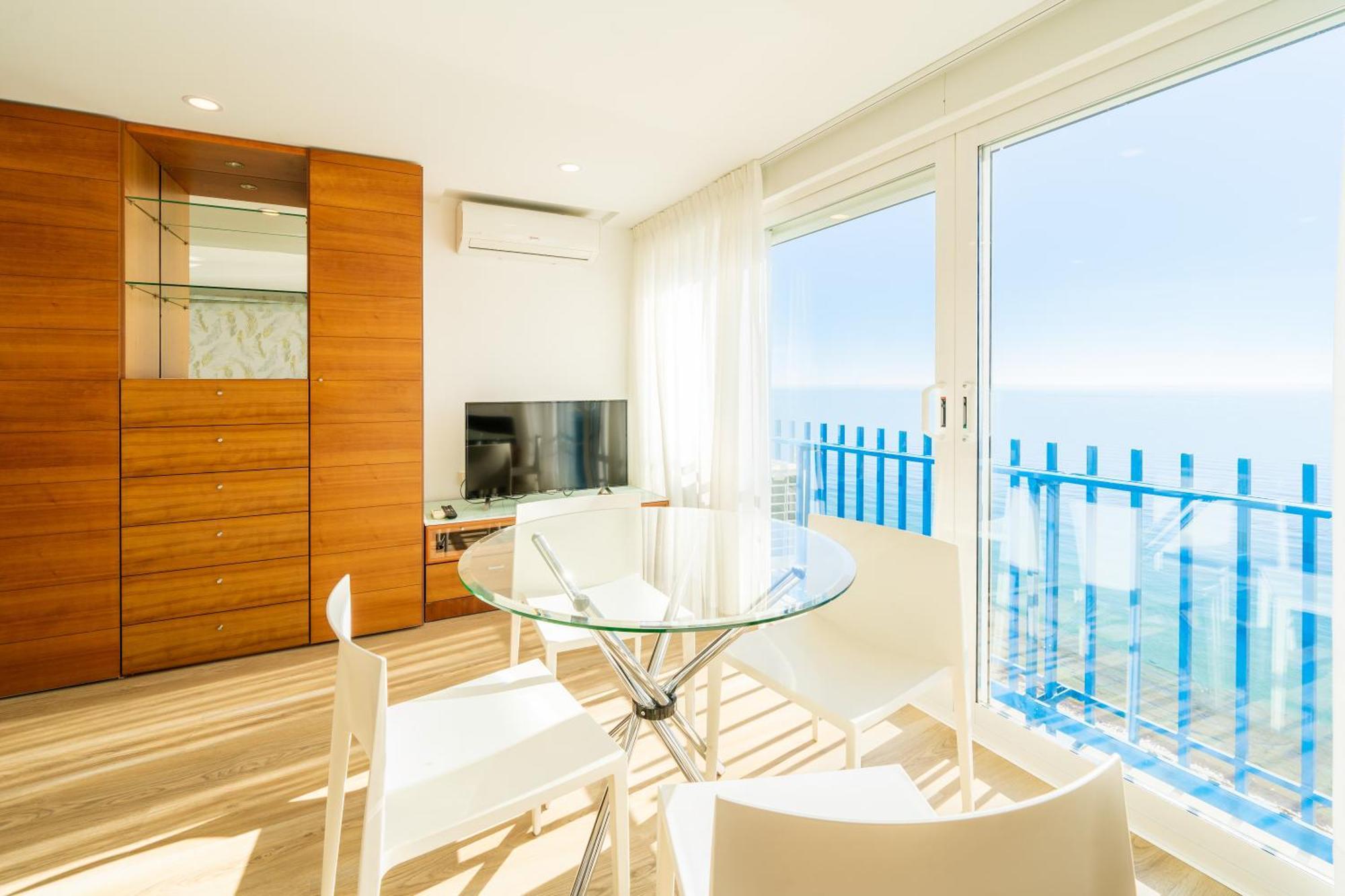 Primera Linea Playa Levante Benidorm Luaran gambar